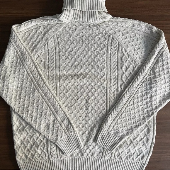 Nike Life Mens Cable Knit Turtleneck Off White Chunky Relaxed Large Sweater NWT - Picture 11 of 12